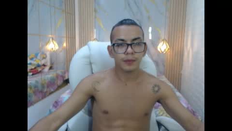 maxi online show from May 26, 2:18 am