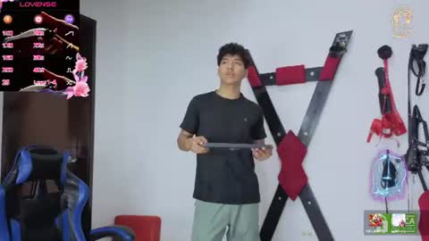 Maximiliano online show from June 19, 1:04 pm