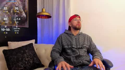 Maximo Wolf online show from October 19, 9:59 pm