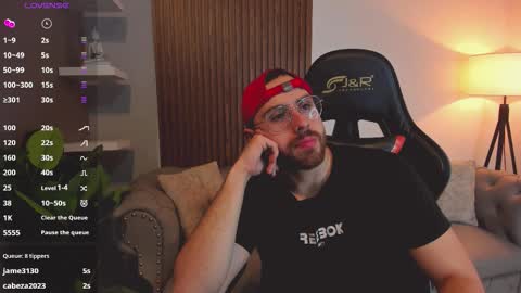 Maximo Wolf online show from March 27, 8:26 am