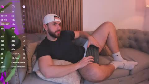 Maximo Wolf online show from April 10, 7:51 pm