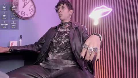 MAXIMO online show from March 11, 1:55 am