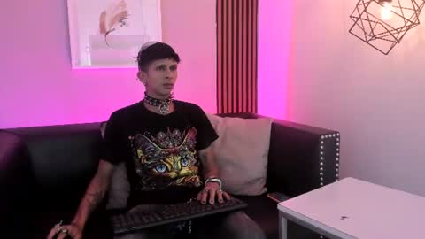 MAXIMO online show from July 17, 1:56 am