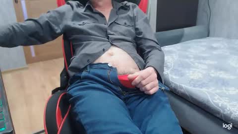 maximus3334 online show from March 9, 11:58 am