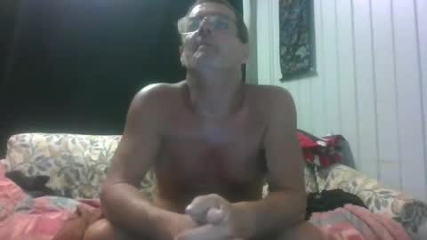 Snapshot of maximus_oreally chatting on December 30, 8:21 am Max online show from December 30, 8:21 am
