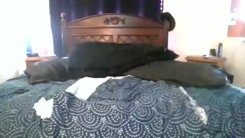 Max online show from March 4, 1:55 am