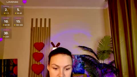 Snapshot of maxincarroll chatting on May 11, 2:45 pm MaxinCarroll online show from May 11, 2:45 pm