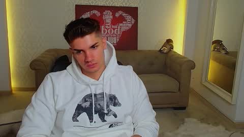 MaxKaiden online show from September 19, 4:47 am