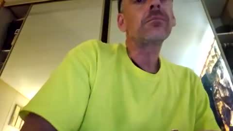 Snapshot of maxlme2721063 chatting on June 7, 8:34 pm maxlme2721063 online show from June 7, 8:34 pm