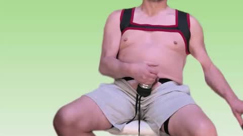 Snapshot of maxofmunich chatting on January 7, 12:35 am Max online show from January 7, 12:35 am