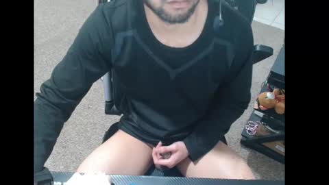 max online show from March 3, 5:02 am