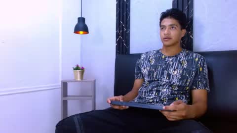 Max Wyatt online show from July 9, 7:18 pm