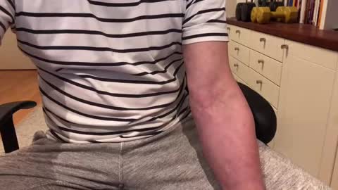 Max online show from December 13, 1:55 pm