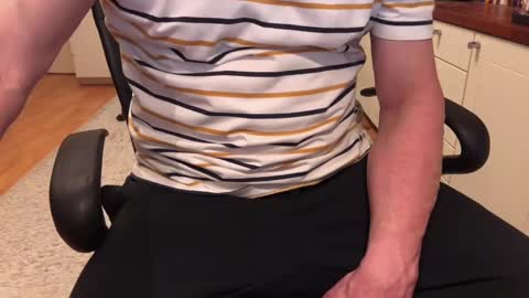 Max online show from January 7, 5:43 am