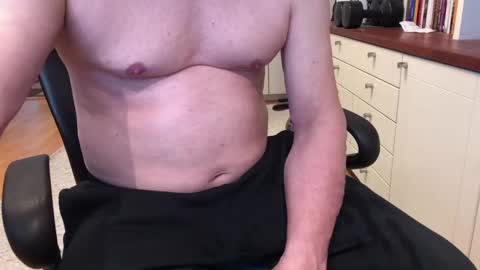 Max online show from February 27, 11:41 am