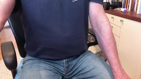 Max online show from March 3, 12:05 pm