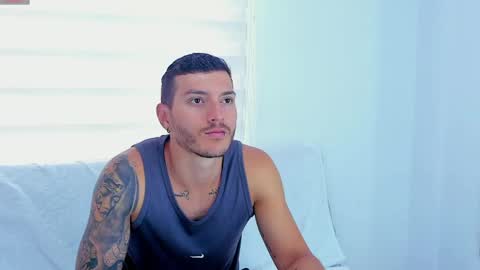 Snapshot of maxx_steell chatting on May 1, 3:27 pm maxx steell online show from May 1, 3:27 pm