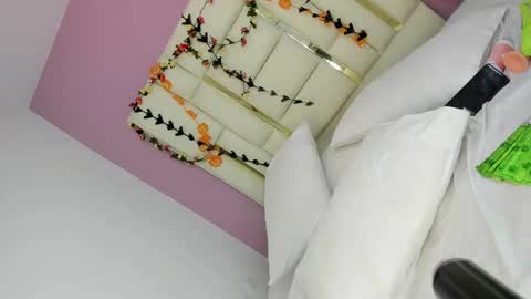 Valentina online show from October 29, 7:15 pm