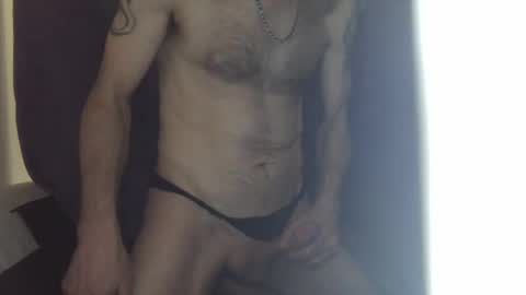 Snapshot of maxxou69hot chatting on March 30, 5:30 am maxxou69hot online show from March 30, 5:30 am