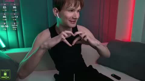 Snapshot of maxxswellens chatting on July 10, 8:44 pm DEAN online show from July 10, 8:44 pm