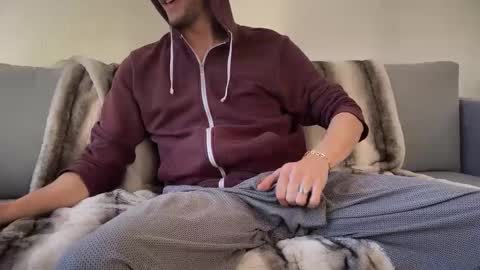 Snapshot of maxxxurbate chatting on January 18, 11:11 am MaxXxurbate online show from January 18, 11:11 am