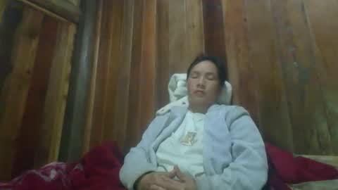 Snapshot of may_vietnamese chatting on May 10, 3:01 am may_vietnamese online show from May 10, 3:01 am