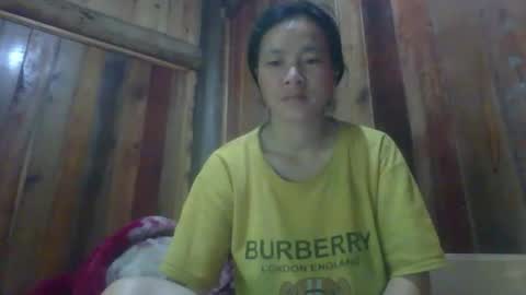 Snapshot of may_vietnamese chatting on May 16, 12:18 am may_vietnamese online show from May 16, 12:18 am
