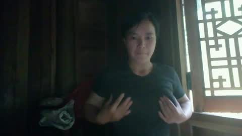 Snapshot of may_vietnamese chatting on June 17, 10:50 am may_vietnamese online show from June 17, 10:50 am