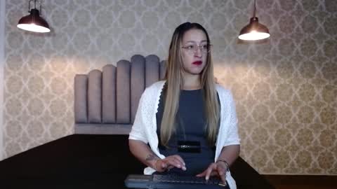 Maya online show from September 15, 12:05 pm