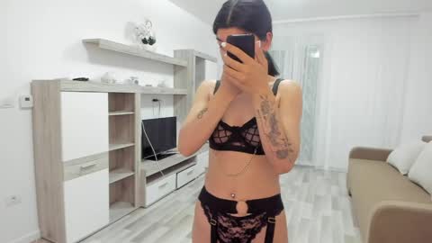 Maya online show from May 7, 6:57 pm