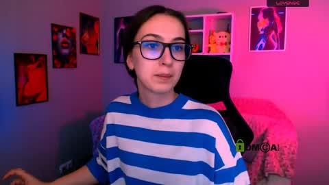maya online show from May 7, 1:16 pm