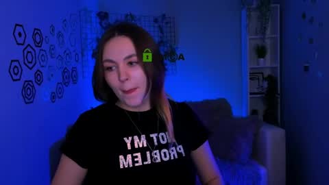 Snapshot of maya_venz chatting on April 13, 9:04 am Maya online show from April 13, 9:04 am