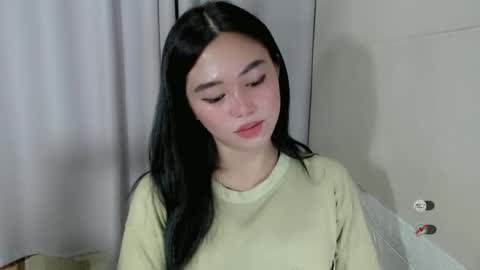 mayasally_ online show from March 7, 9:40 am