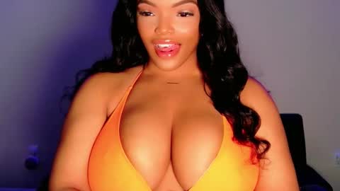 MayBabi online show from February 13, 11:17 am