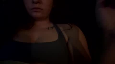 Snapshot of mayleigha5792 chatting on October 27, 2:37 am May leigh online show from October 27, 2:37 am