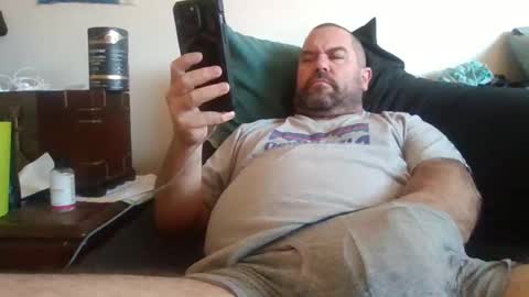 Snapshot of mayoramx chatting on December 17, 8:43 pm Dad bod 43 online show from December 17, 8:43 pm