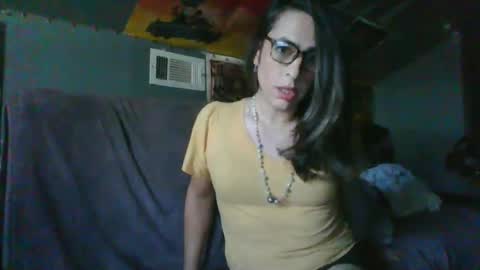 diana doll online show from October 17, 8:11 pm