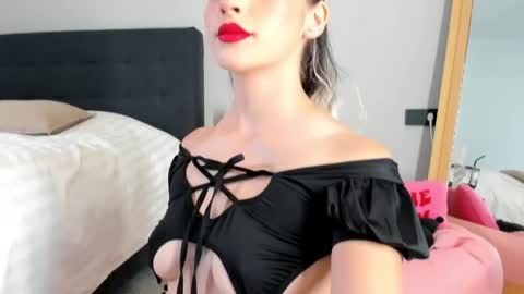 mazekyn online show from April 17, 9:29 pm