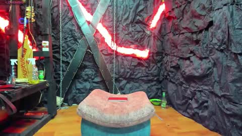 mazmorra_punishmentbdsm online show from March 1, 7:21 am