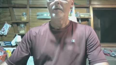 Snapshot of mbravo420 chatting on November 2, 2:25 am mbravo420 online show from November 2, 2:25 am