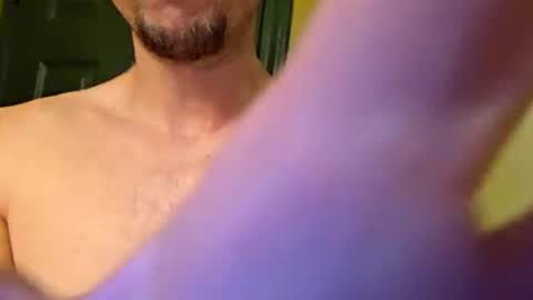 mclovinmackay online show from February 6, 10:40 am