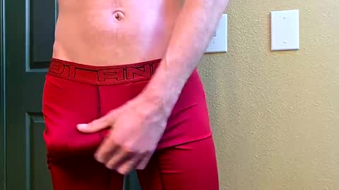 mclovinmackay online show from June 22, 5:21 pm