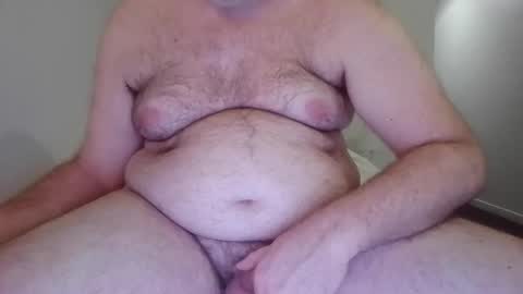 Snapshot of mdm1981 chatting on February 16, 2:13 pm mdm1981 online show from February 16, 2:13 pm