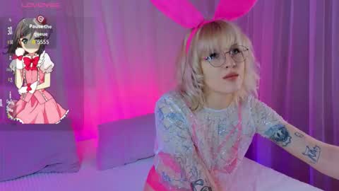 Roze online show from February 8, 9:45 am