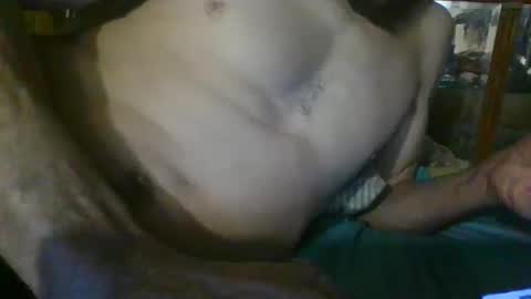 Snapshot of me4you2use chatting on February 4, 7:51 am me4you2use online show from February 4, 7:51 am