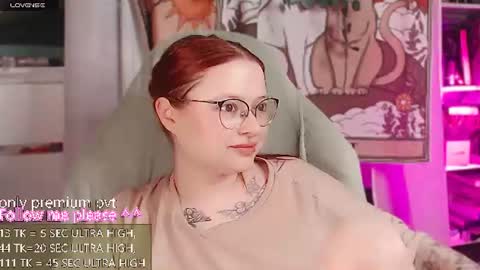 Hanna online show from June 24, 1:59 am
