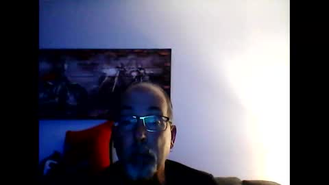 me at home online show from November 19, 4:12 am