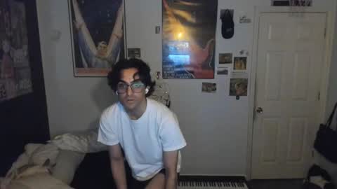 Snapshot of mechaf chatting on November 1, 6:15 am Late Night Video Games Art online show from November 1, 6:15 am