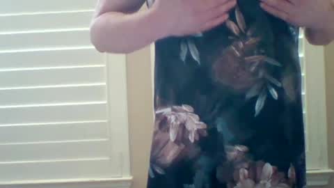 Snapshot of meddib1 chatting on October 11, 7:45 pm Dave 63 online show from October 11, 7:45 pm