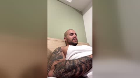 filippoae online show from February 22, 10:19 pm